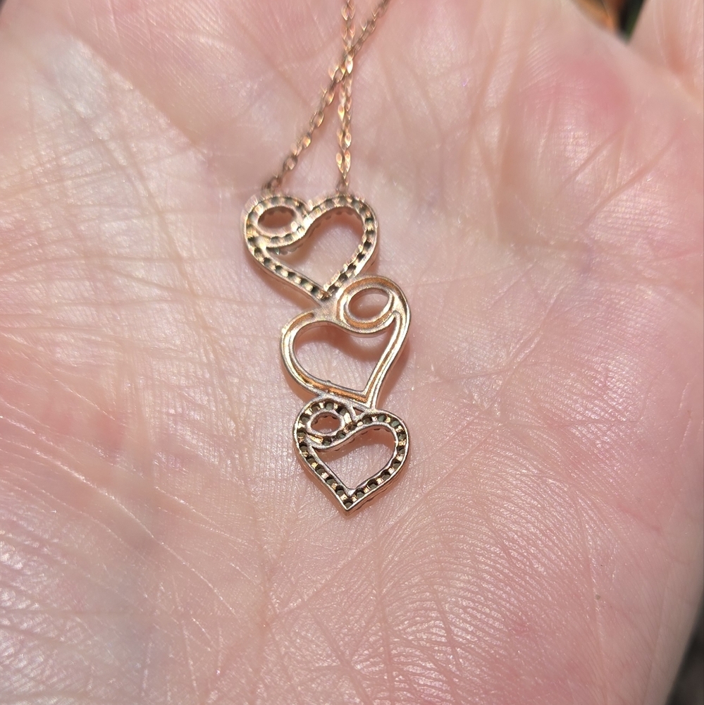 Emerald sterling & rosegold tripple Heart Necklace 16" - Picture 6 of 7